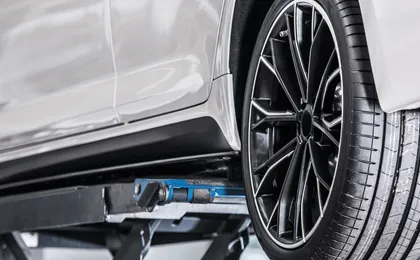 Biltjek hos Nordens Autocenter – grundig gennemgang